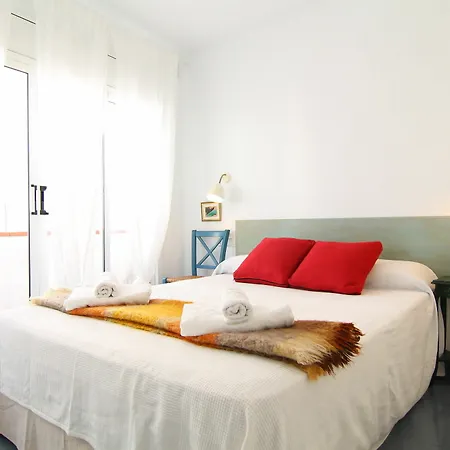 Lluna Apartment