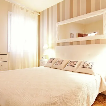 Apartment Lluna *