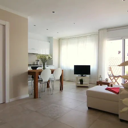 Apartment Lluna *